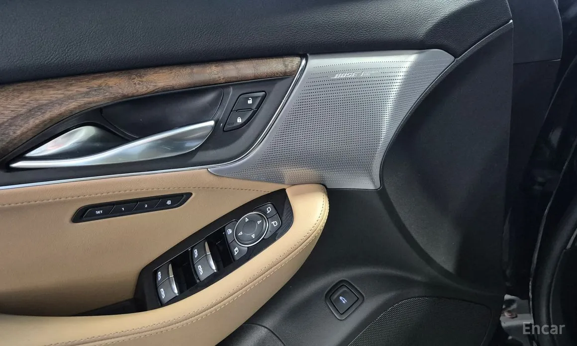 Фото 11 - Cadillac CT5