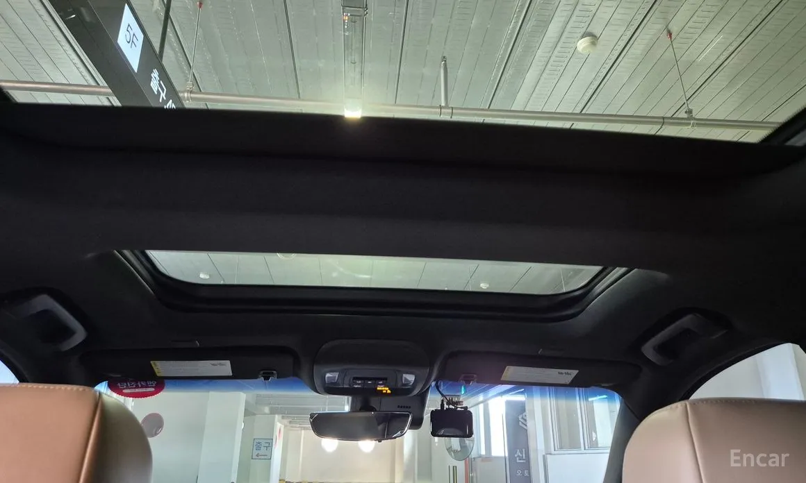 Фото 13 - Cadillac CT5