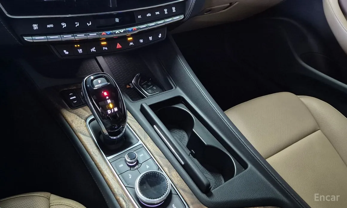 Фото 9 - Cadillac CT5