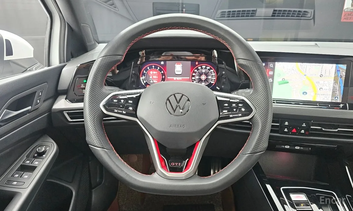 Фото 13 - Volkswagen Golf