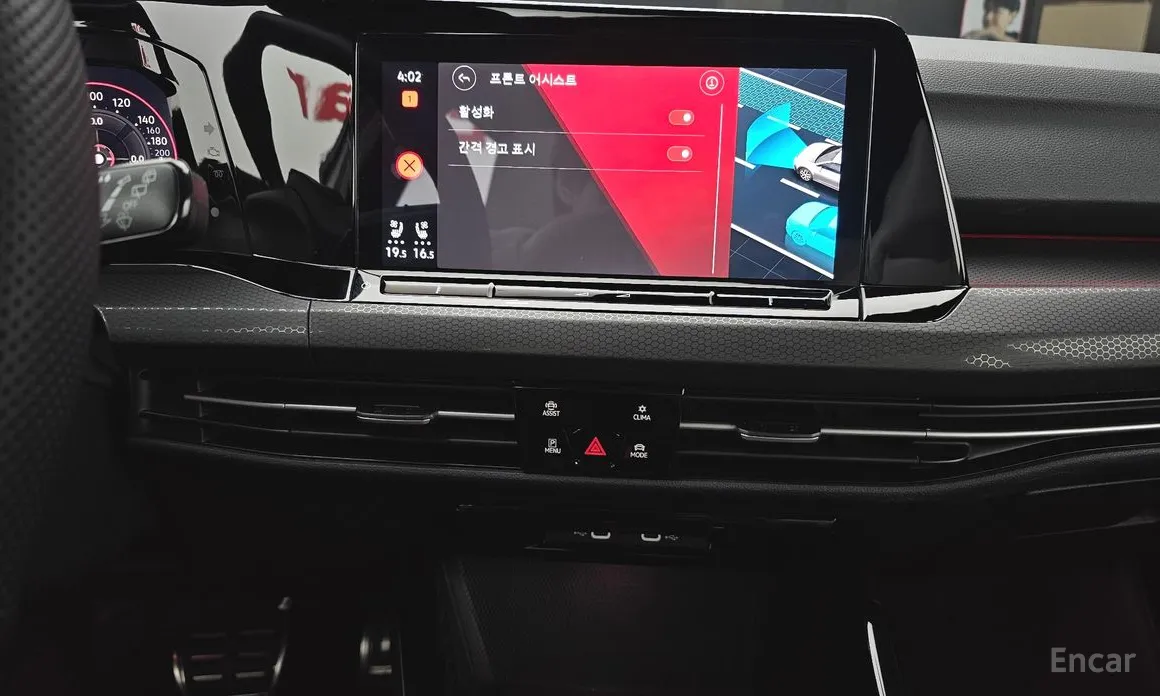 Фото 14 - Volkswagen Golf