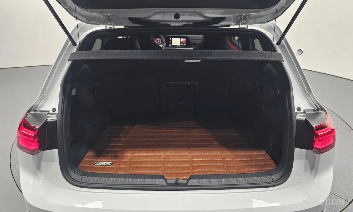 Фото 20 - Volkswagen Golf