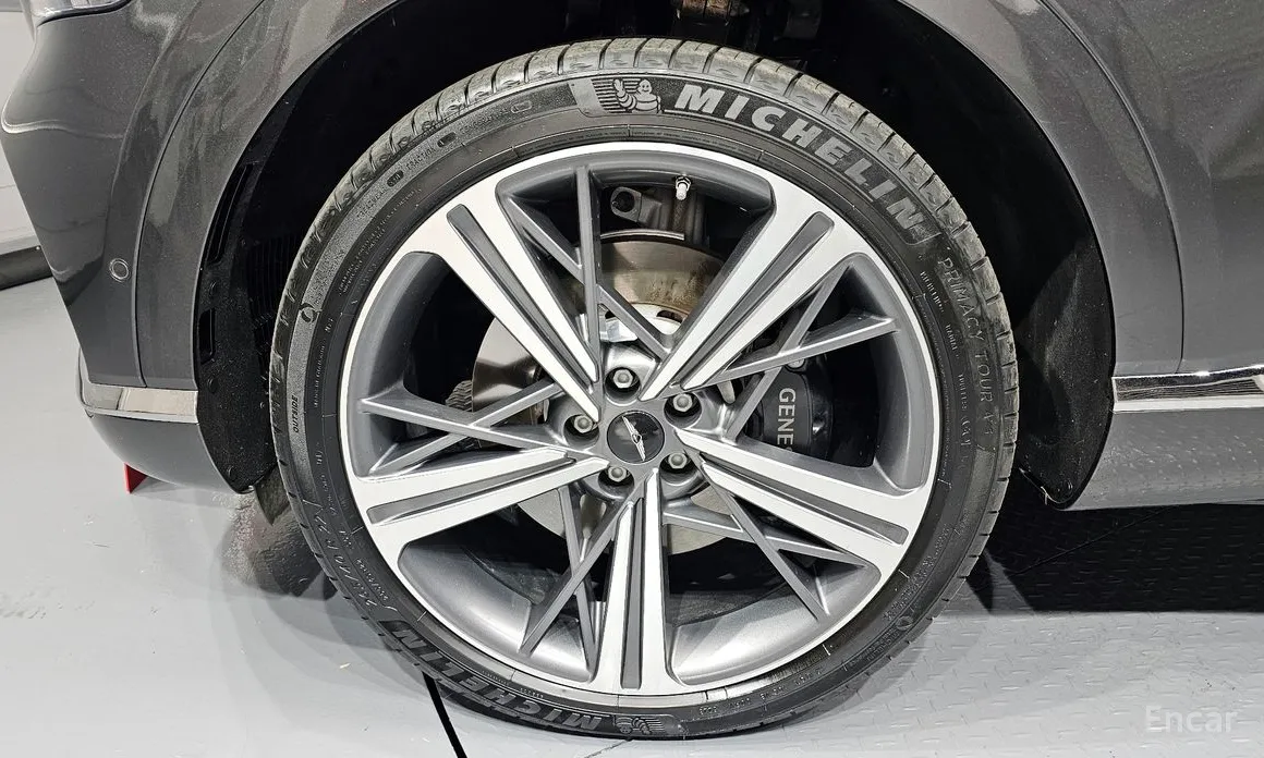 Фото 5 - Genesis GV80