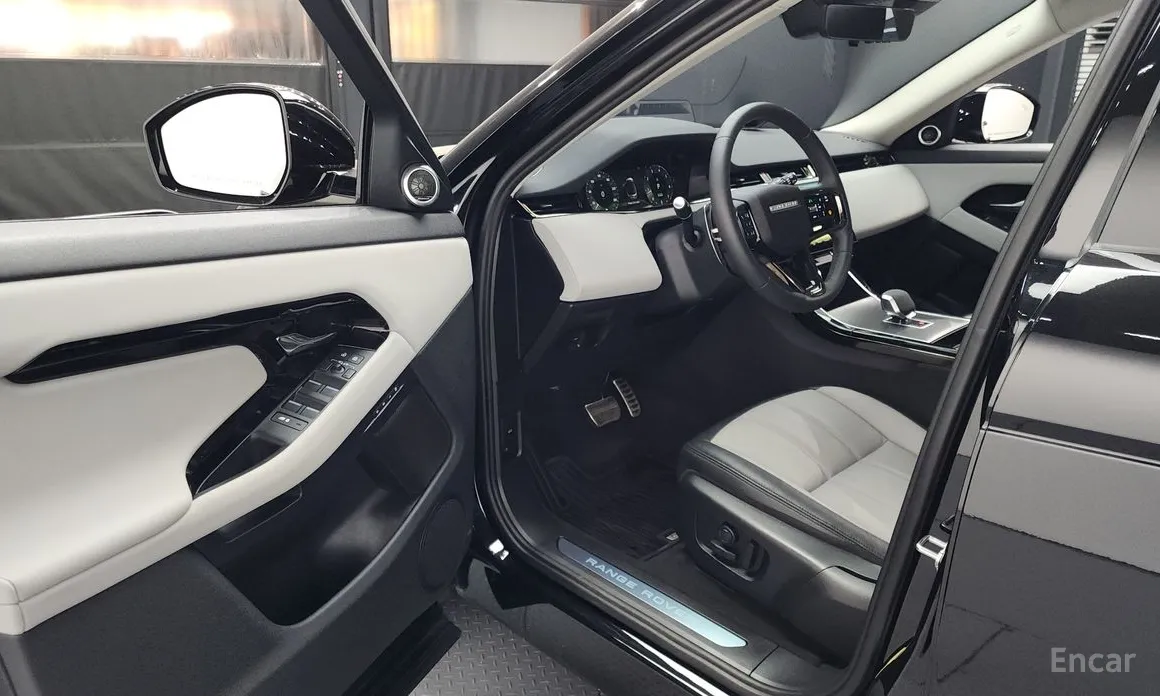 Фото 10 - Land Rover Range Rover Evoque