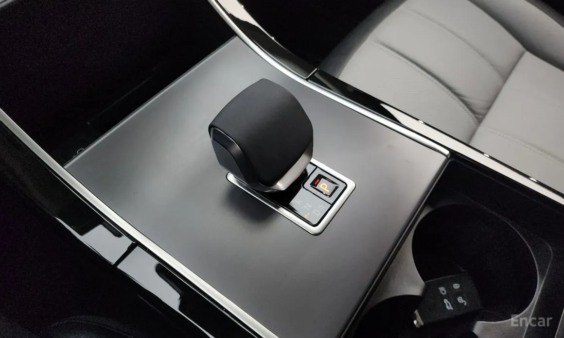 Фото 9 - Land Rover Range Rover Evoque