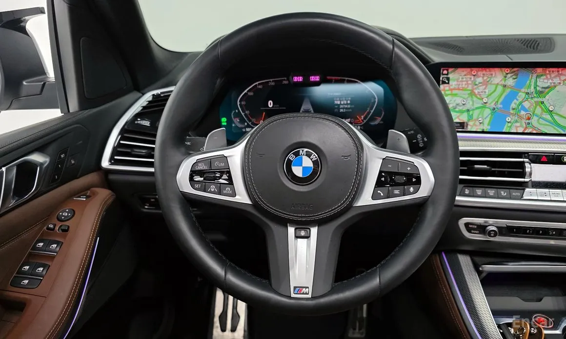 Фото 13 - BMW X5