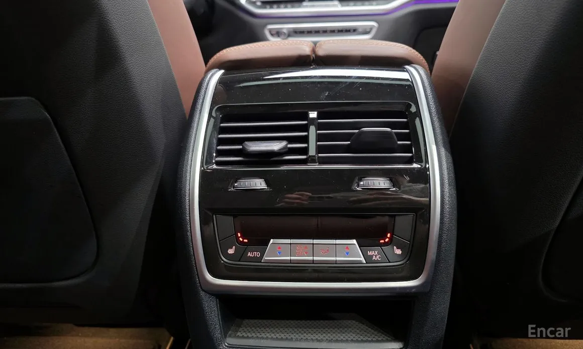 Фото 19 - BMW X5