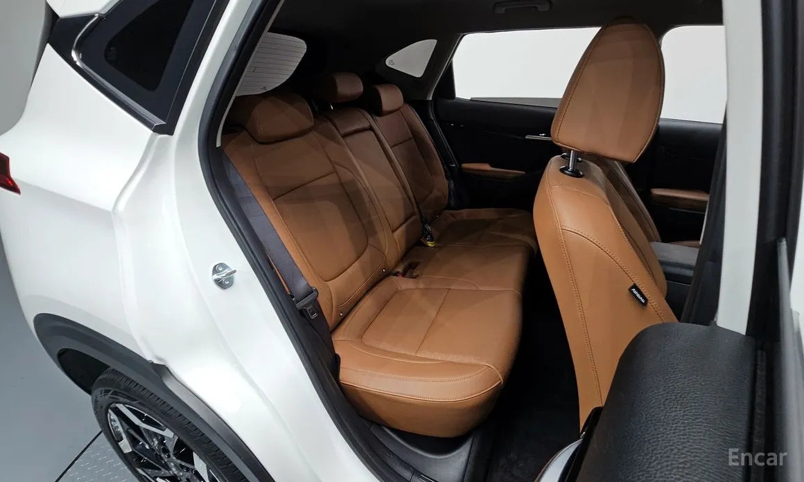 Фото 12 - Kia Seltos