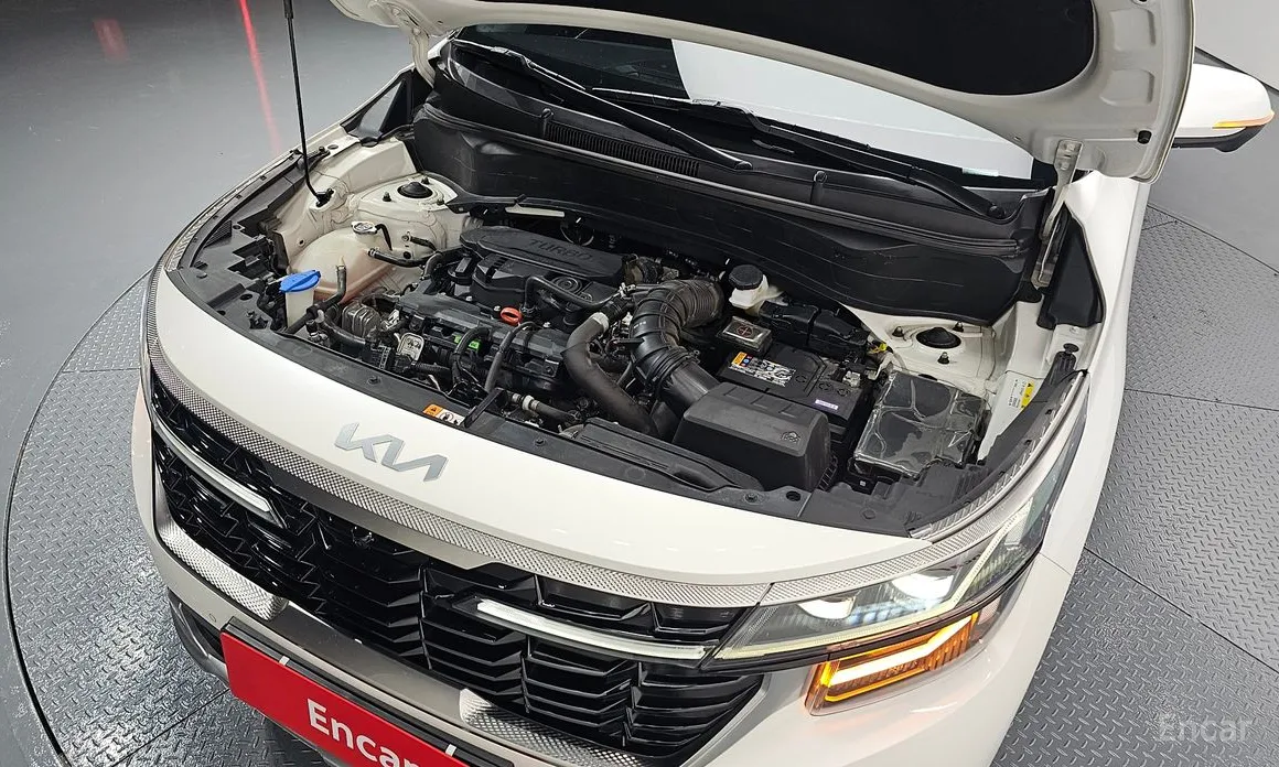 Фото 6 - Kia Seltos