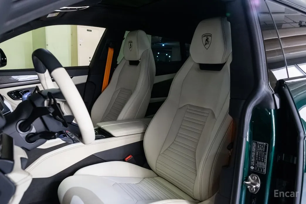 Фото 7 - Lamborghini Urus