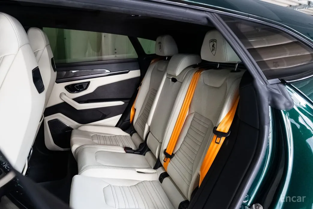 Фото 8 - Lamborghini Urus