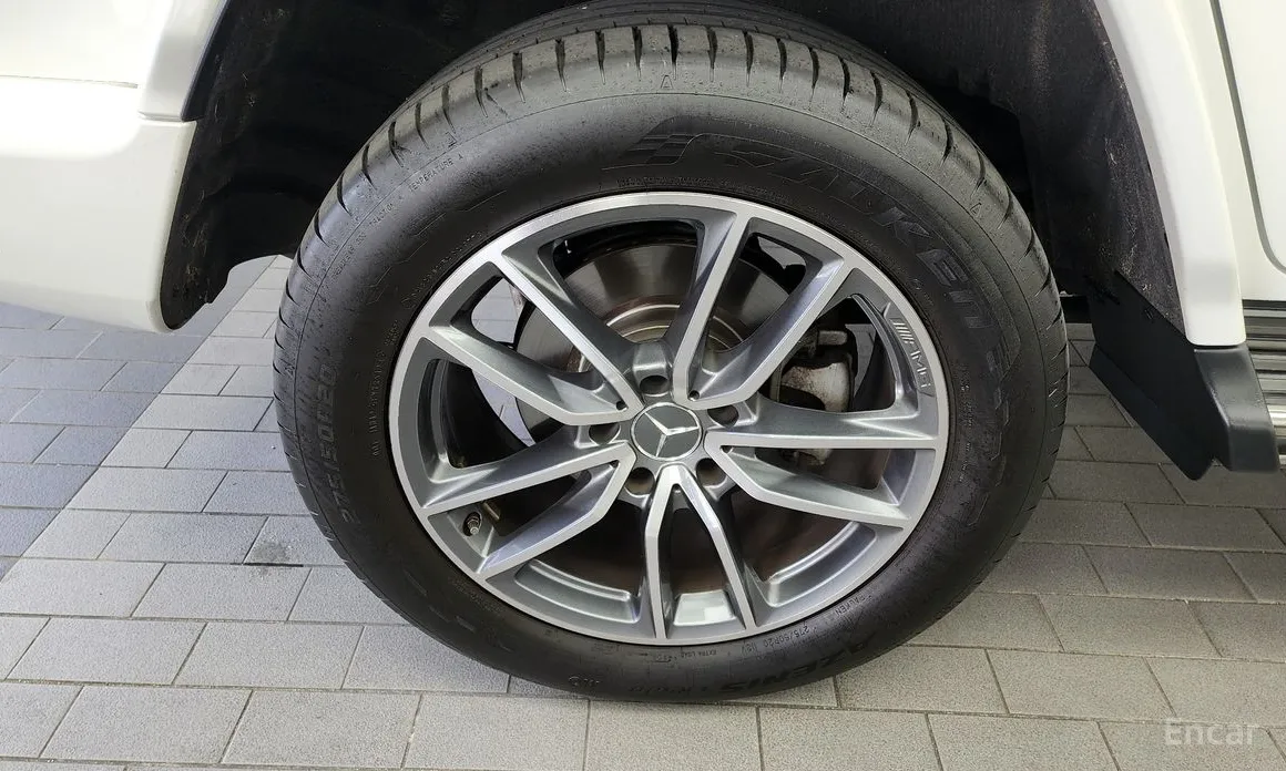 Фото 5 - Mercedes-Benz G-Class