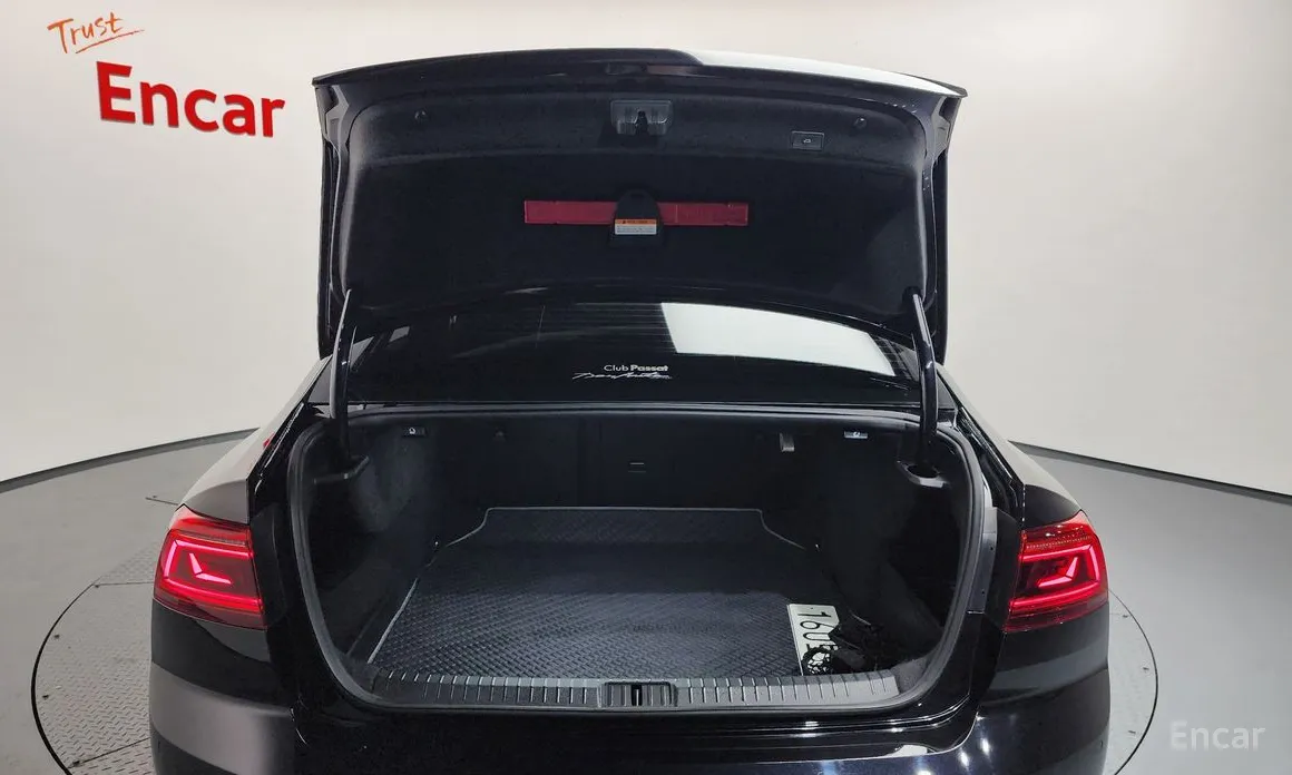 Фото 20 - Volkswagen Passat