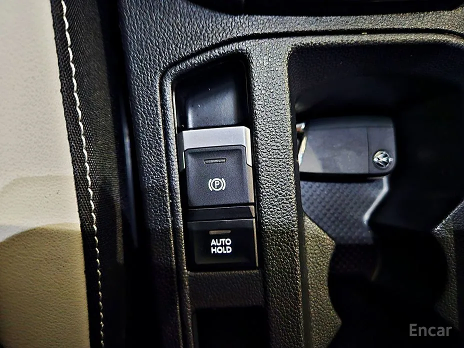 Фото 14 - Volkswagen T-Roc