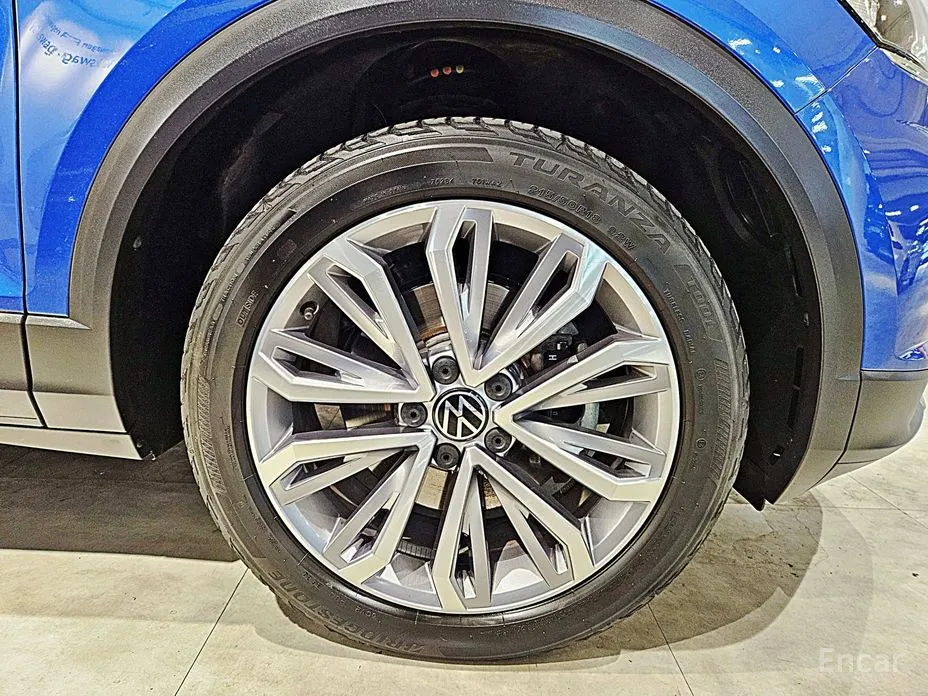 Фото 5 - Volkswagen T-Roc