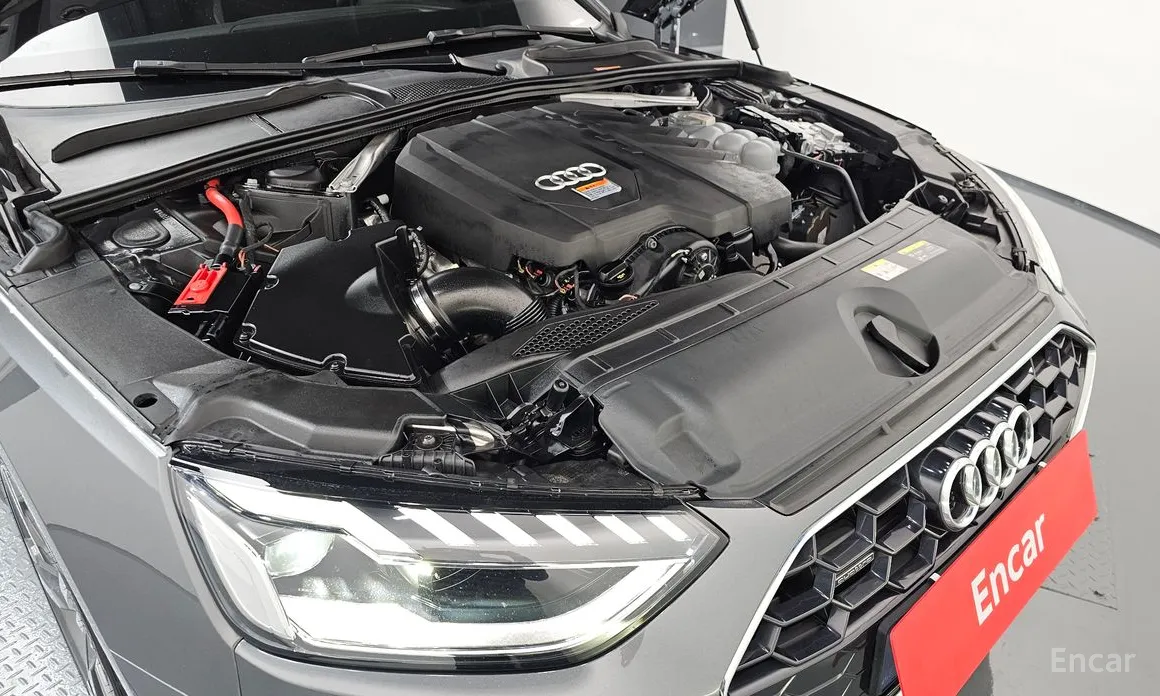 Фото 6 - Audi A4