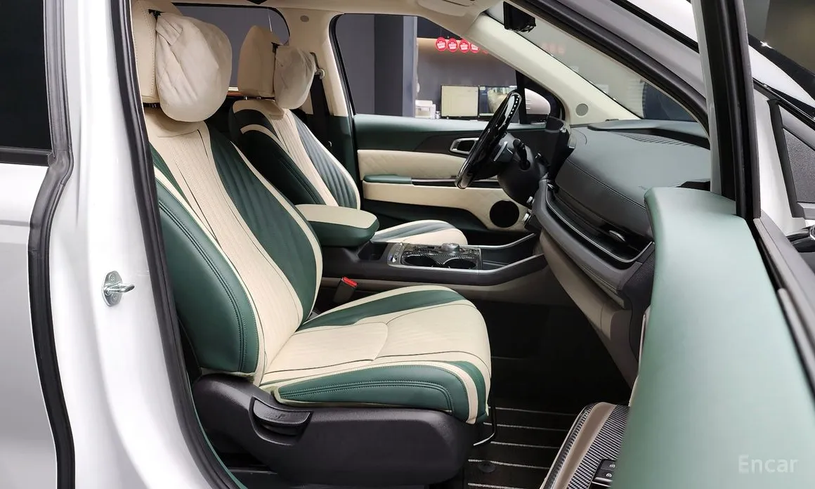 Фото 11 - Kia Carnival