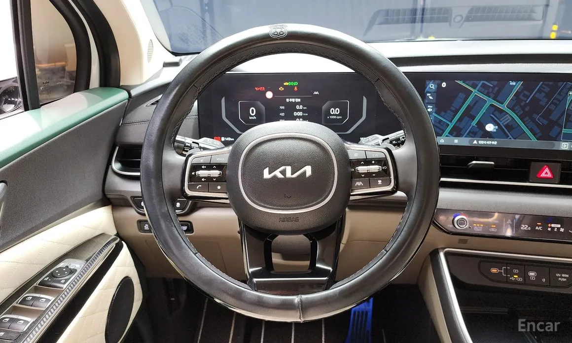 Фото 13 - Kia Carnival