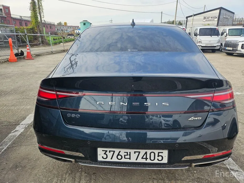 Фото 4 - Genesis G90