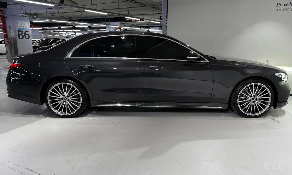 Фото 3 - Mercedes-Benz S-Class