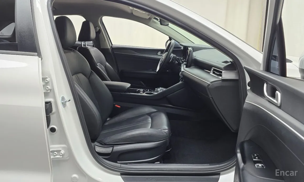 Фото 10 - Kia K5