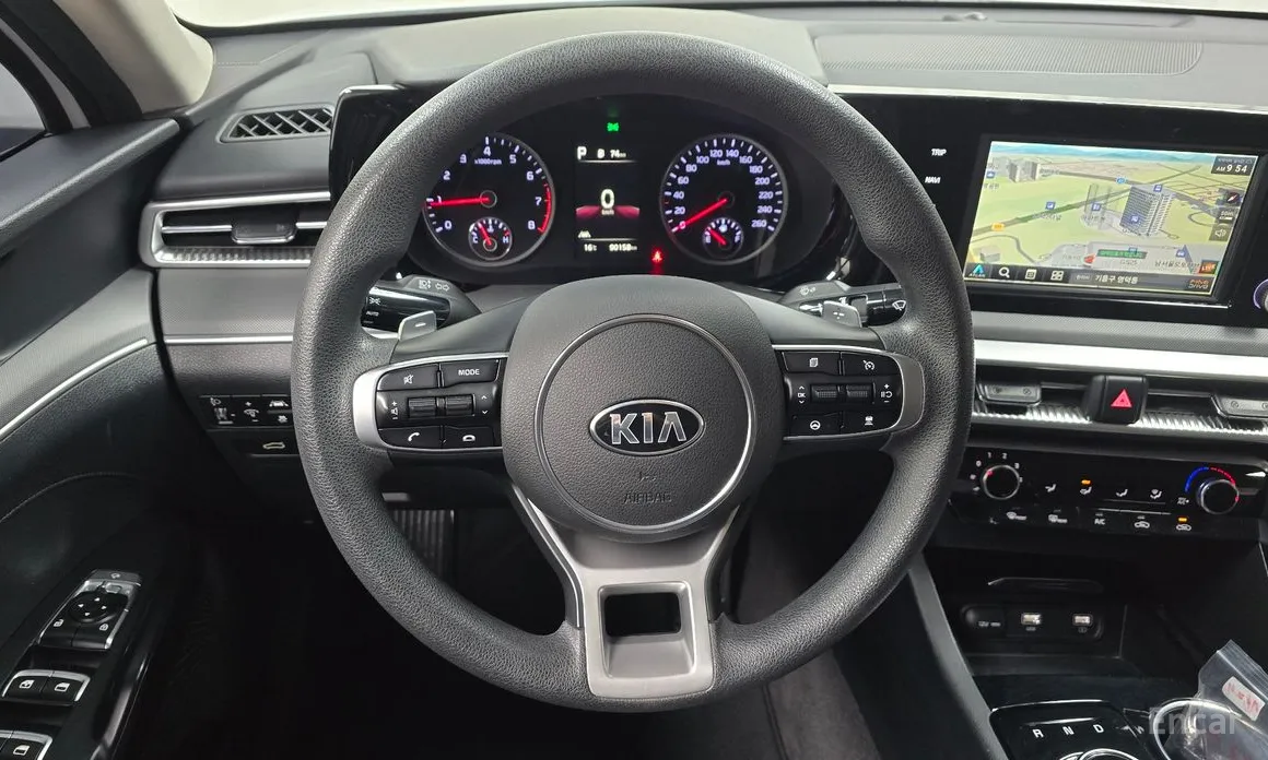 Фото 13 - Kia K5