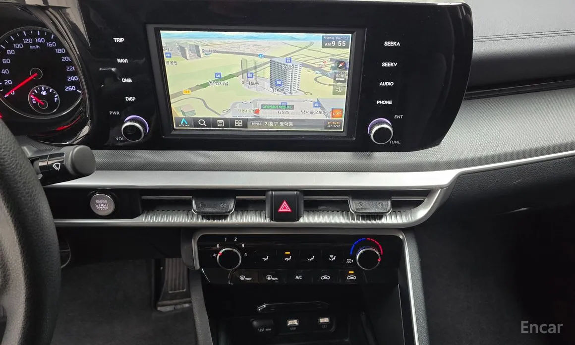 Фото 14 - Kia K5