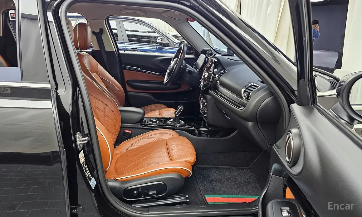 Фото 11 - Mini Clubman