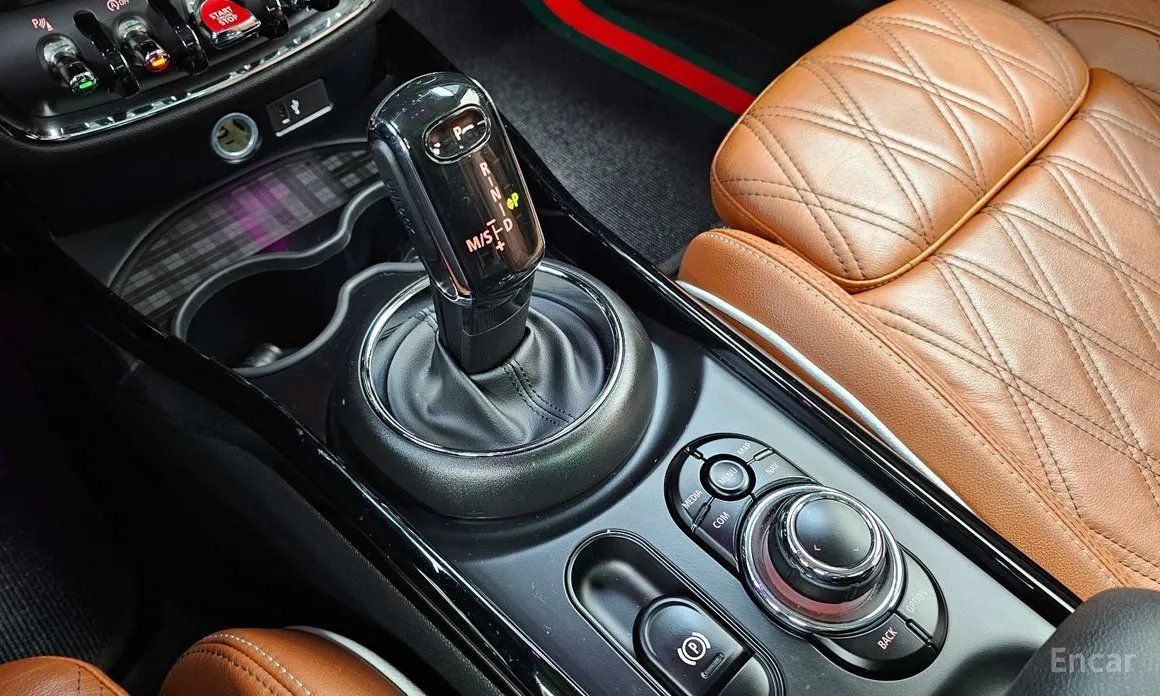 Фото 9 - Mini Clubman