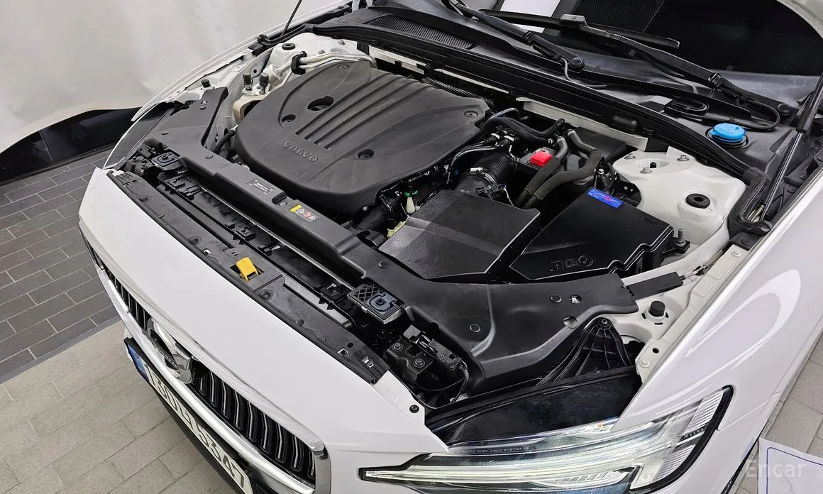 Фото 6 - Volvo S60