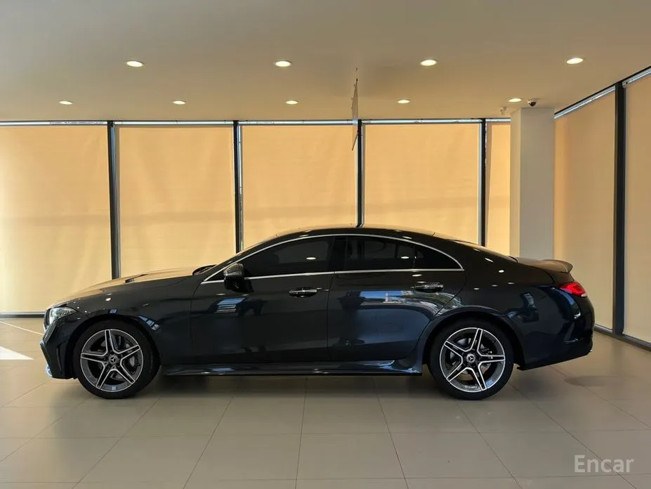 Фото 12 - Mercedes-Benz CLS-Class