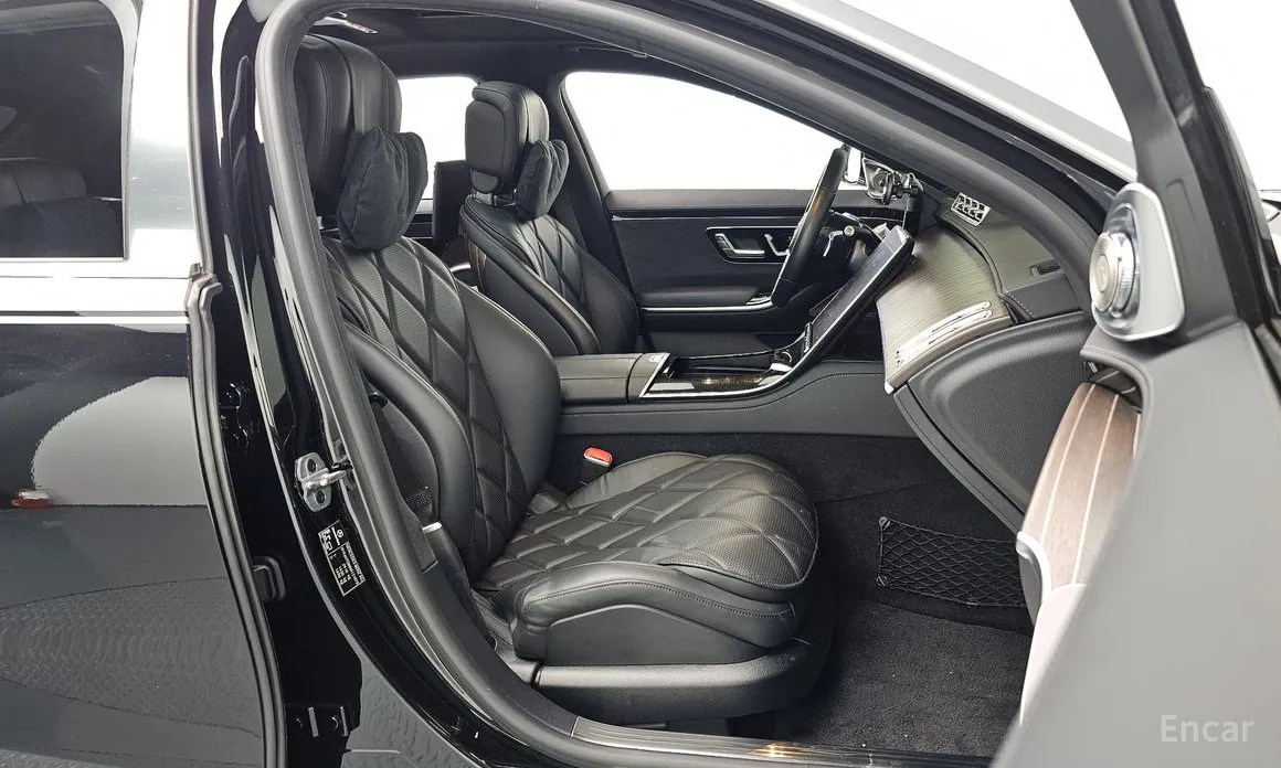 Фото 10 - Mercedes-Benz S-Class