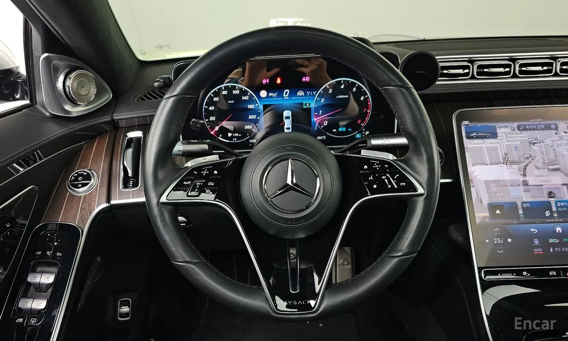 Фото 13 - Mercedes-Benz S-Class