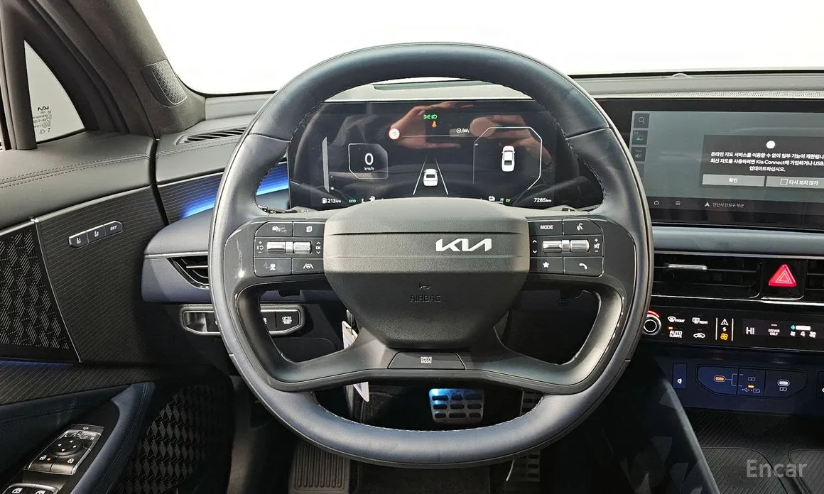 Фото 13 - Kia K8