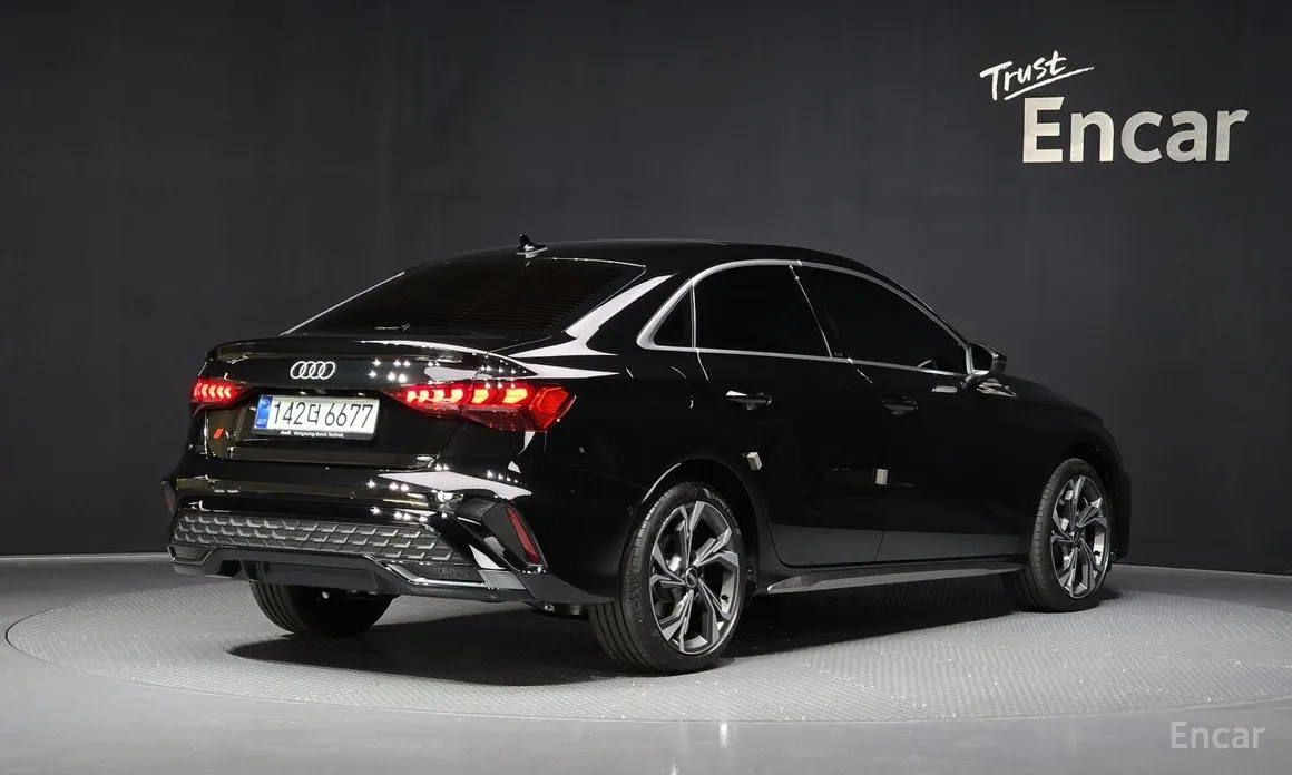 Фото 2 - Audi A3