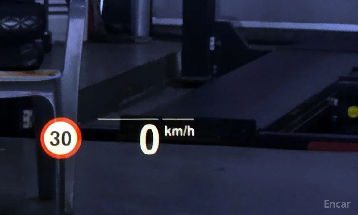 Photo 18 - BMW 3 Series