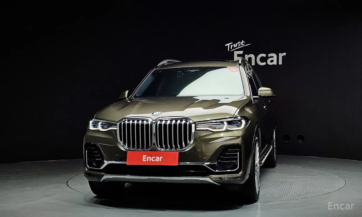 Фото 3 - BMW X7