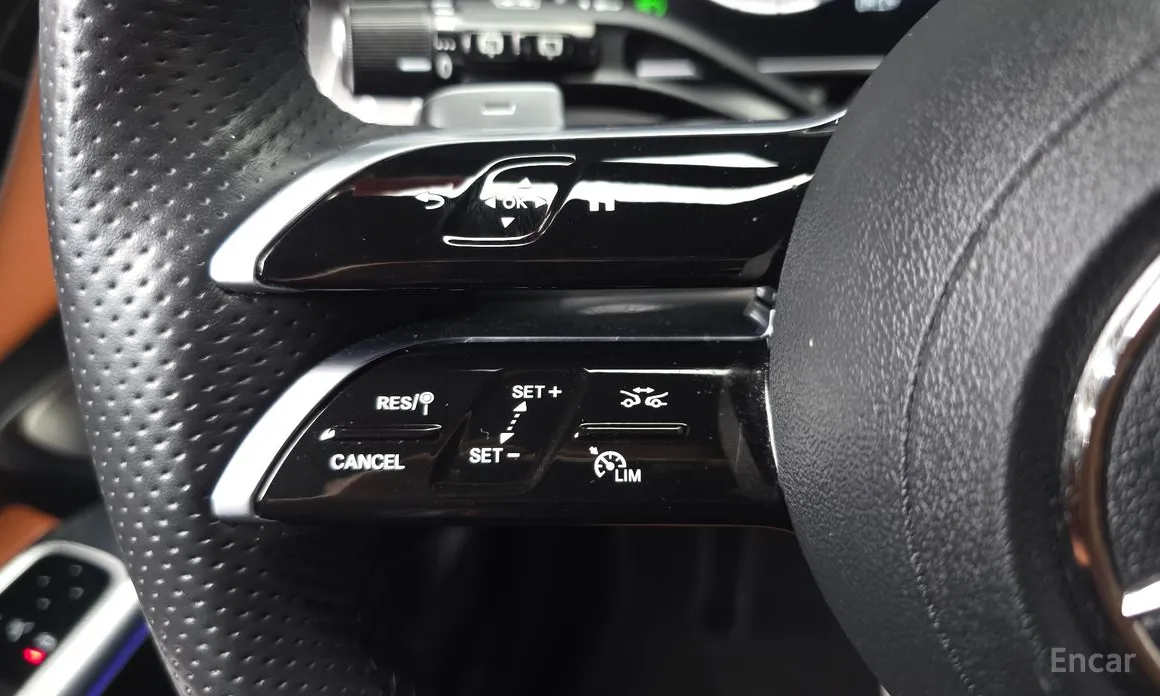 Фото 17 - Mercedes-Benz GLC-Class