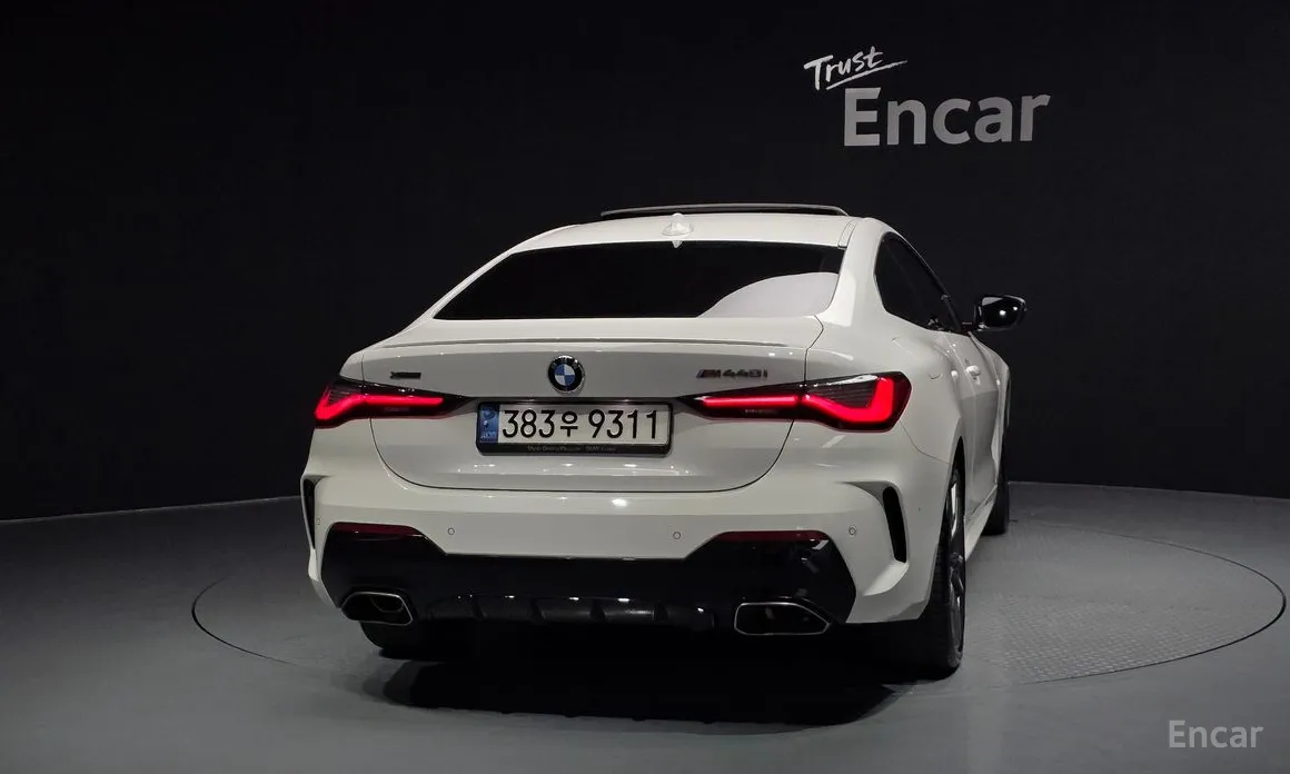 Фото 4 - BMW 4 Series