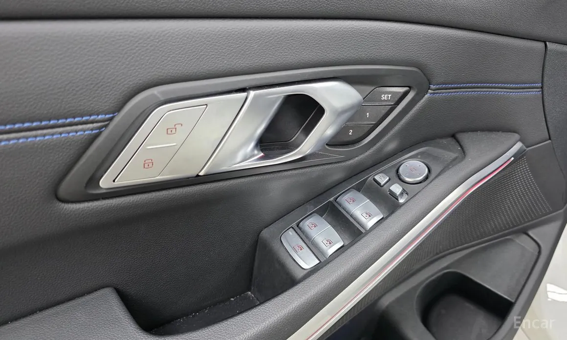 Фото 14 - BMW 3 Series