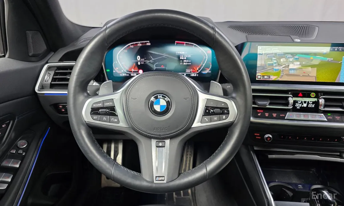 Фото 15 - BMW 3 Series