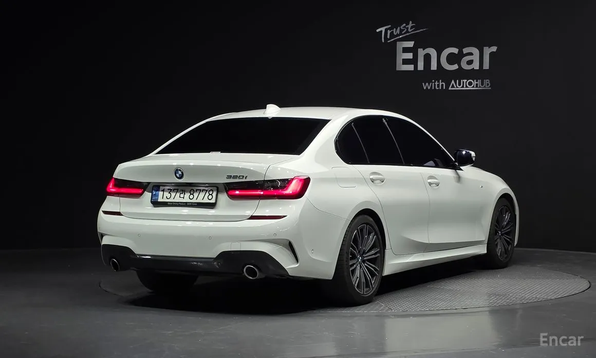 Фото 2 - BMW 3 Series