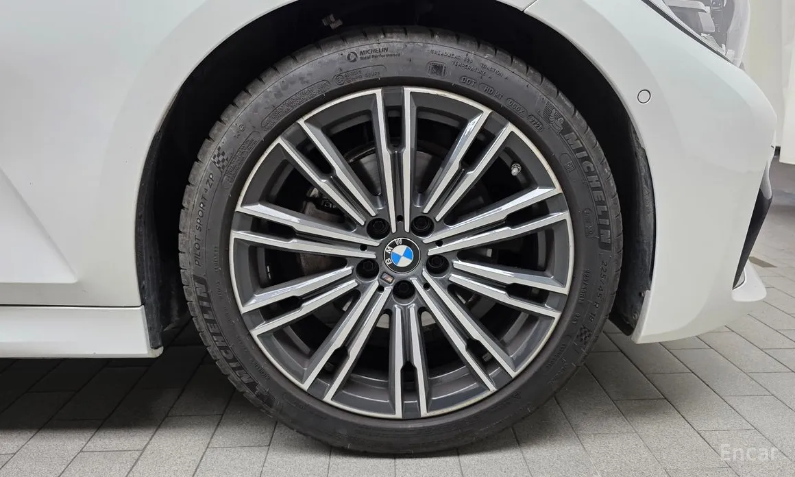 Фото 5 - BMW 3 Series