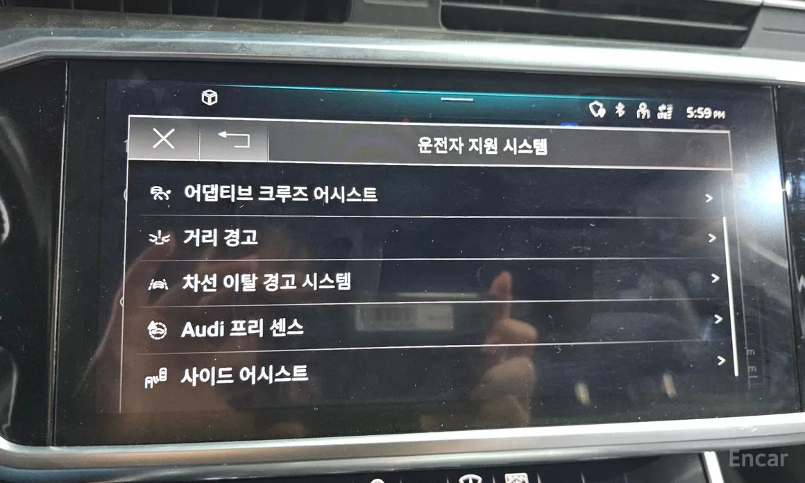 Фото 16 - Audi A6