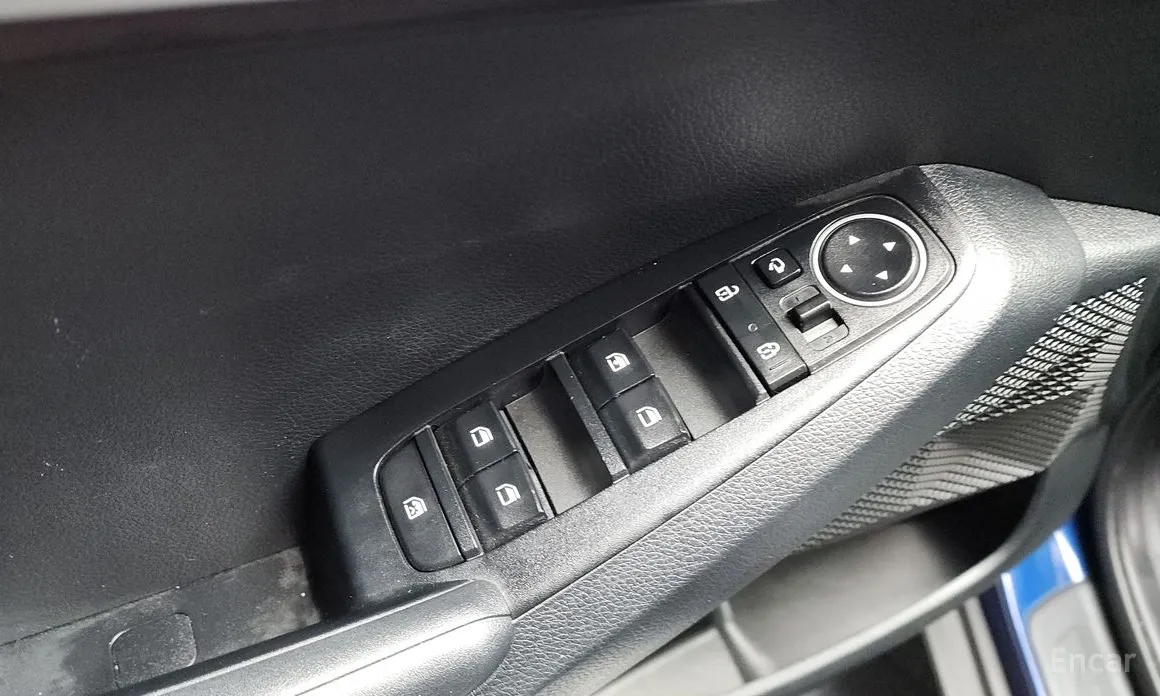 Фото 18 - Kia Seltos