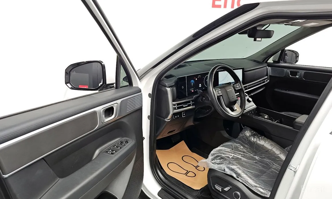 Фото 10 - Hyundai Santa Fe