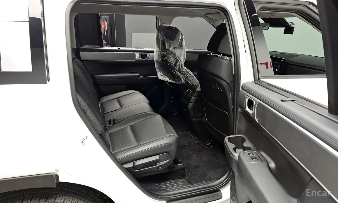 Фото 12 - Hyundai Santa Fe