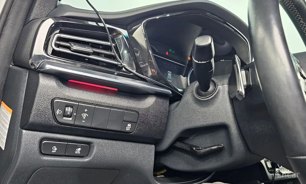 Фото 13 - Kia Niro