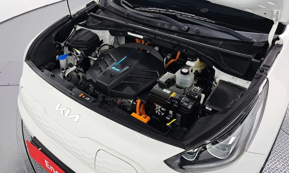 Фото 6 - Kia Niro