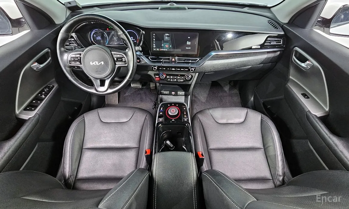 Фото 7 - Kia Niro